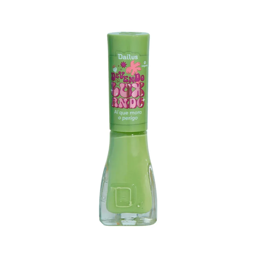 Esmalte Dailus Devendo e Luxando Ai Que Mora